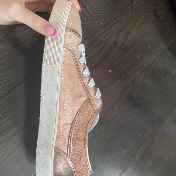 Michael Kors rose gold sneakers - Picture 1 of 1
